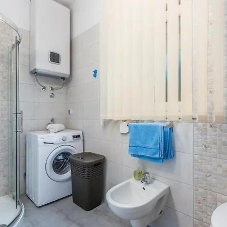 Apartman Vedran With Pool