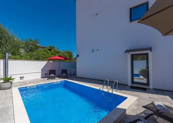 Apartament Vedran With Pool *